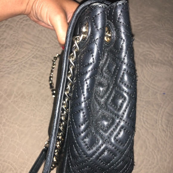 TORY BURCH QUILTED LEATHER CHAIN SHOULDER BAG - Picture 3 of 4